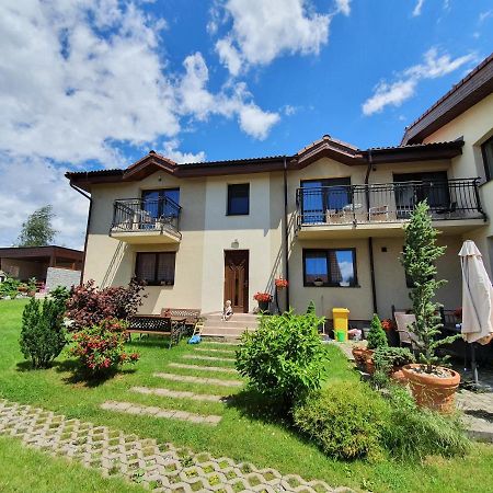 Privat Bartky Apartment Vrbov Exterior photo