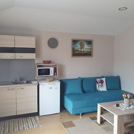 Privat Bartky Apartment Vrbov Exterior photo