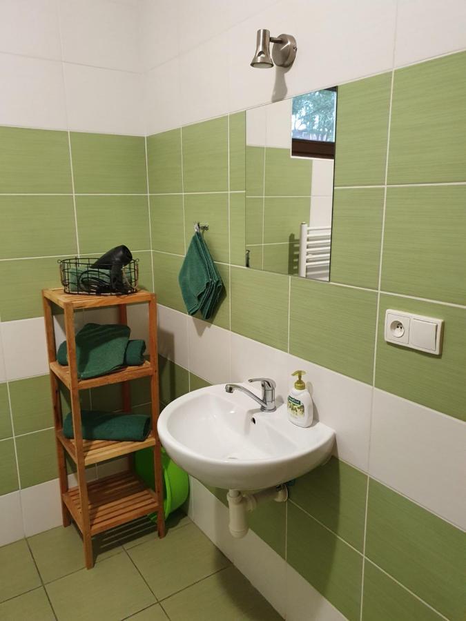 Privat Bartky Apartment Vrbov Exterior photo