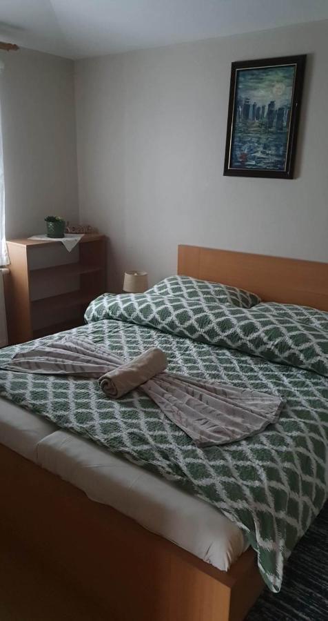 Privat Bartky Apartment Vrbov Exterior photo